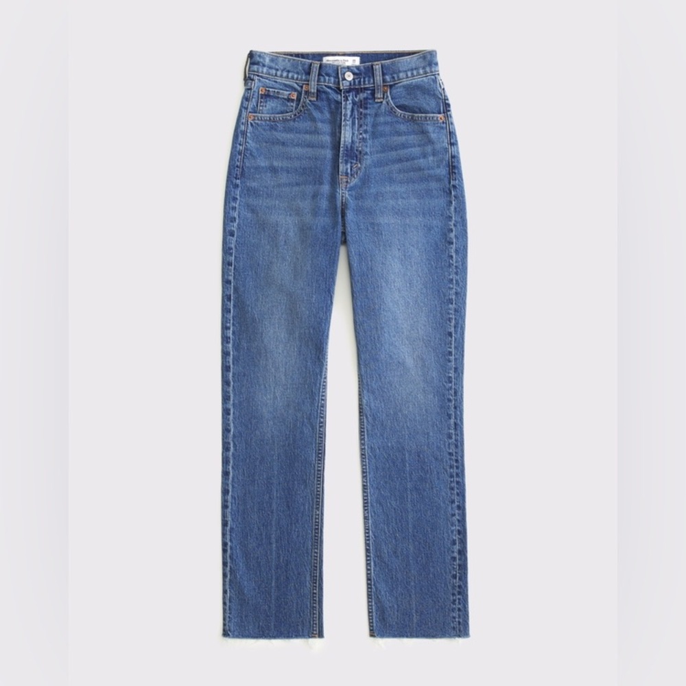 Abercrombie Ultra High Rise Ankle Straight Jean - Picture 6 of 11